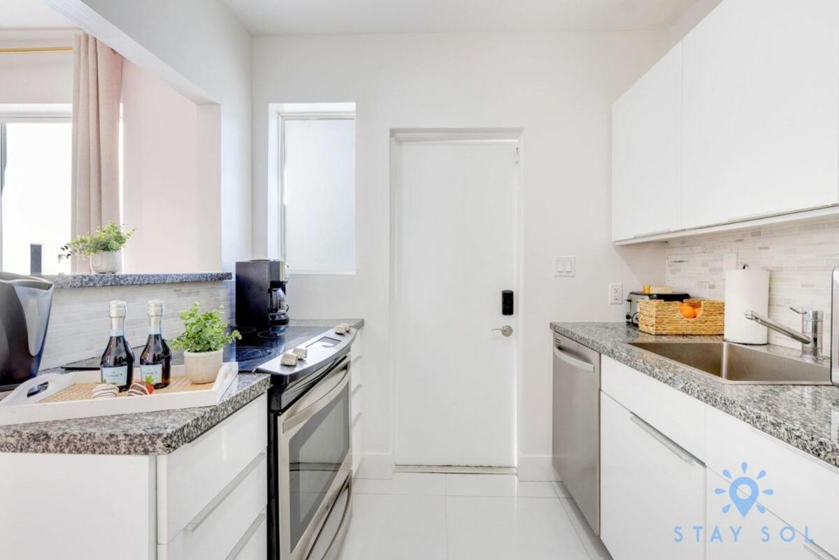 Free Parking, Bay View, Pool, Step To Beach Hollywood Luaran gambar